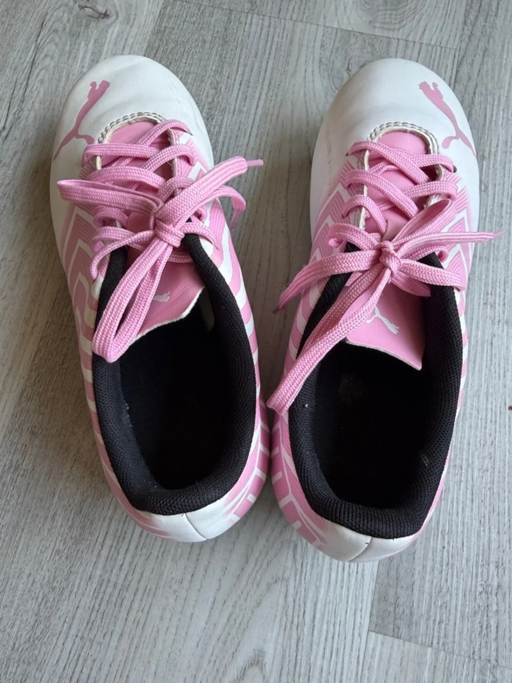 Puma‎ Kids White and Pink Lace-Up Sneakers